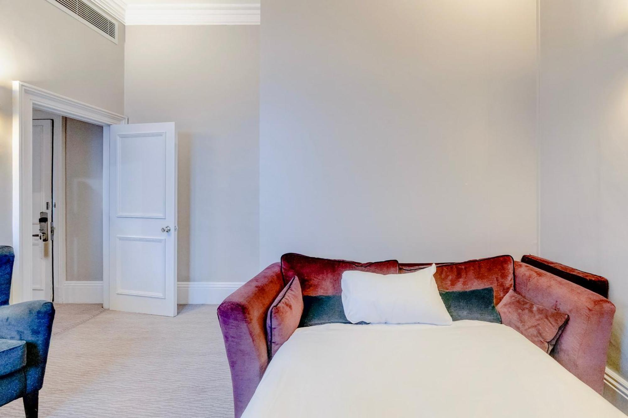 The Landmark And Leisure Club A Palette 4*